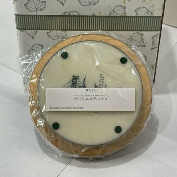 Charming Tails LETS PLAY Member Exclusive Mouse on Roulette Wheel #97/36 MIB - Picture 5 of 5